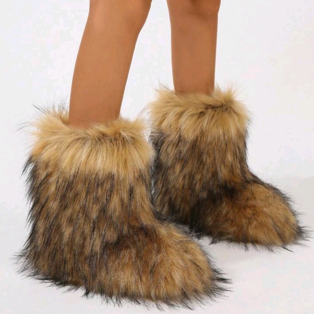Women Winter Boots - Fashionable Mid-Calf Boots, Faux Fur Flat Snow Boots, Furry - Picture 2 of 6